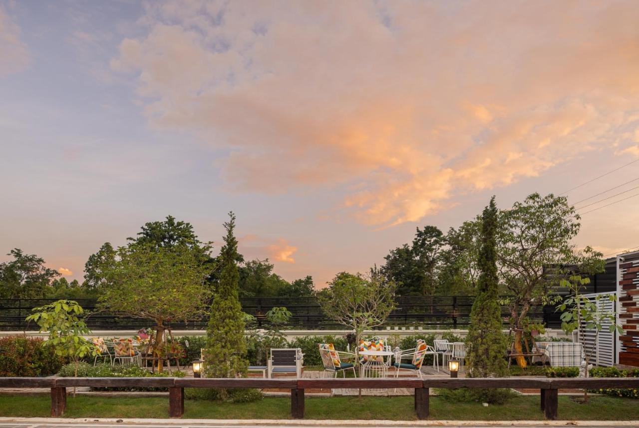 Picha Ville Resort Watthana Nakhon Dış mekan fotoğraf