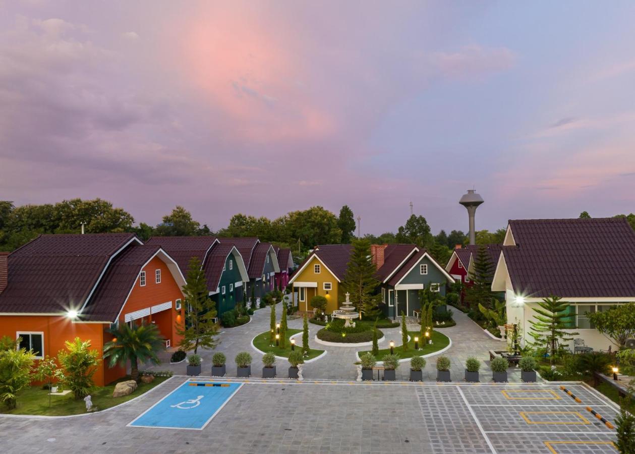 Picha Ville Resort Watthana Nakhon Dış mekan fotoğraf